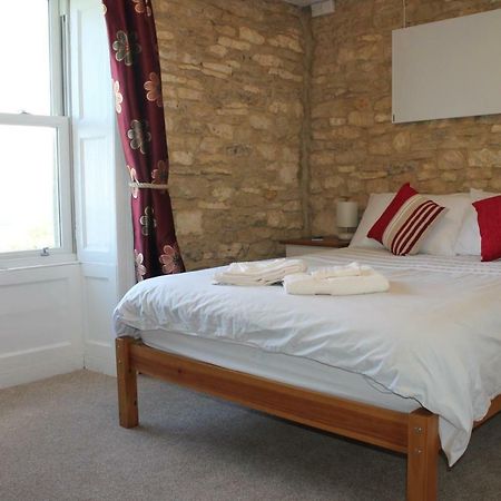 Snowdrop Cottage กลอสเตอร์ ภายนอก รูปภาพ